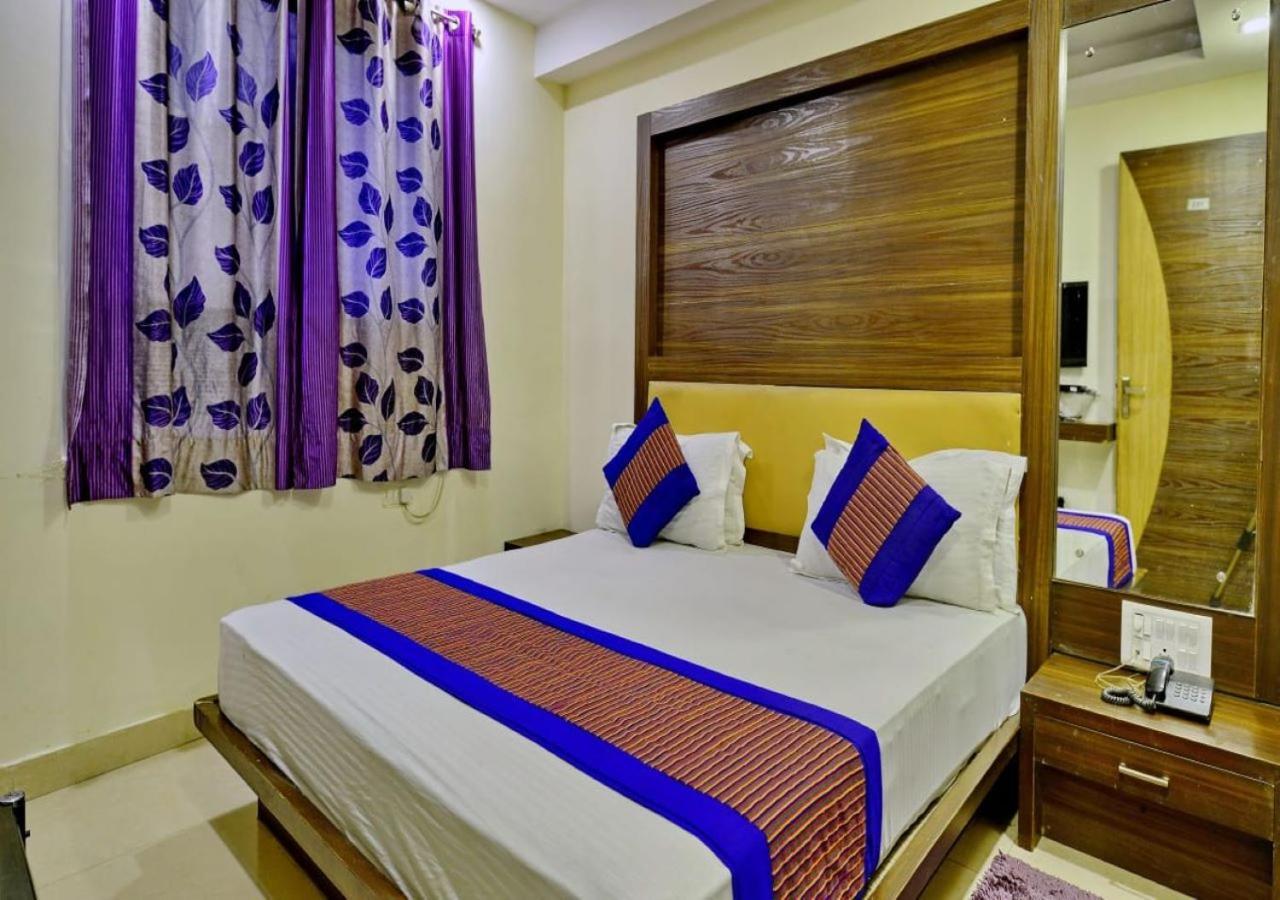Hotel Perfect Spot- Main Bazar - Walking Metro Station Nowe Delhi Zewnętrze zdjęcie